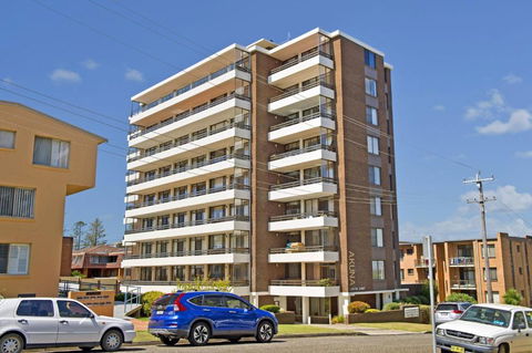 Akuna 20 6 Joffre Street - Sunshine Coast Guide 4
