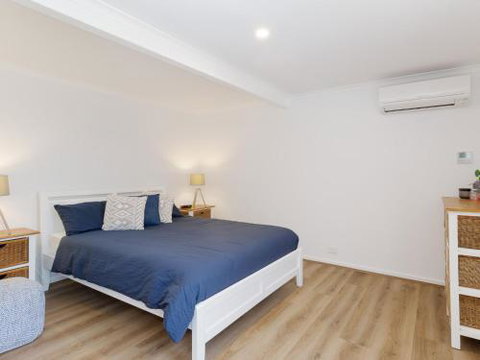 The Norburn 3 Norburn Avenue Aircon Boat Parking Close To Water & Clubs - Sunshine Coast Guide 2