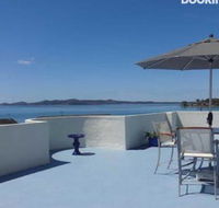 4 The Point 5 7 Mitchell Street Stunnning water views with air conditioning - Sunshine Coast Guide