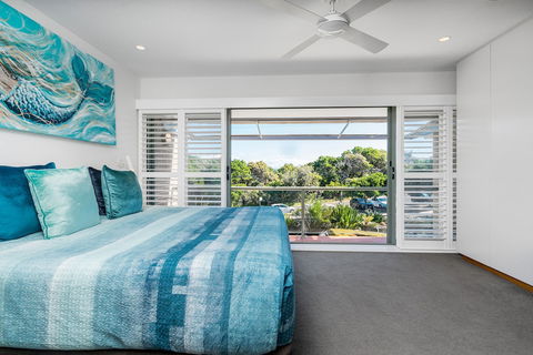 A Perfect Stay - 4 James Cook Apartments - Sunshine Coast Guide 6