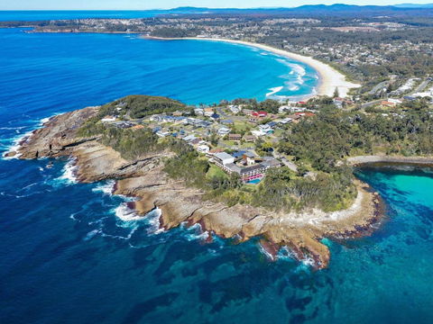 Aqua Shores Studio - Sunshine Coast Guide 2