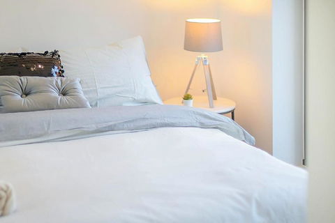 A Cozy & Stylish Suite Near Melbourne Central - Sunshine Coast Guide 2