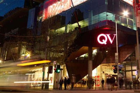 A Modern 2BR Apt 5 Min Walk To Melbourne Central - Sunshine Coast Guide 1