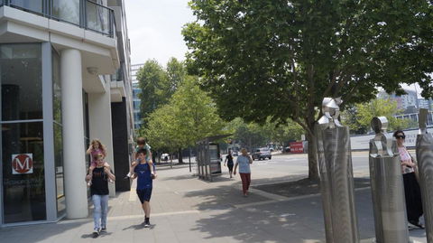 Canberra CBD Metropolitan - Sunshine Coast Guide 3