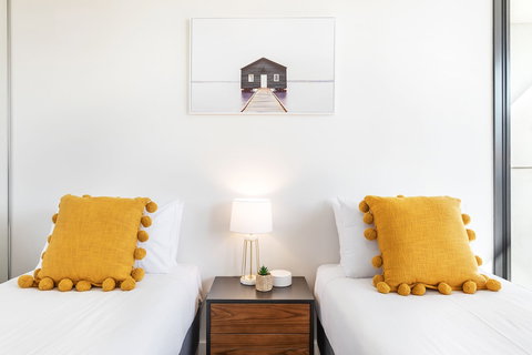 Urban Rest - Founders Lane - Sunshine Coast Guide 5