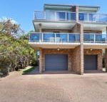 One Street from Main Beach - Sunshine Coast Guide