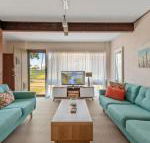 Ocean St. Holiday Apartment - Sunshine Coast Guide