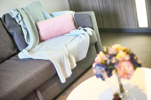 A Stylish & Cozy Studio Next To Southern Cross - Sunshine Coast Guide 2