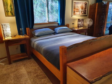 Garden Studio - Sunshine Coast Guide 3
