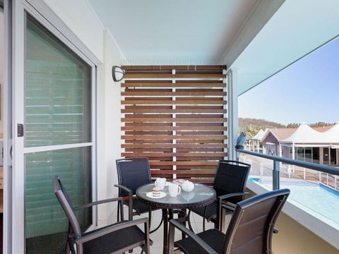 Oaks Pacific Blue 278 265 Sandy Point Road - Sunshine Coast Guide 2