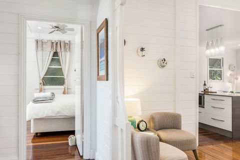A PERFECT STAY - Aaloka Bay - Sunshine Coast Guide 4