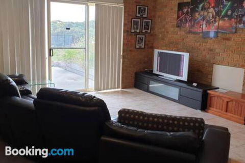 Heritage Bed & Breakfast - Sunshine Coast Guide 6