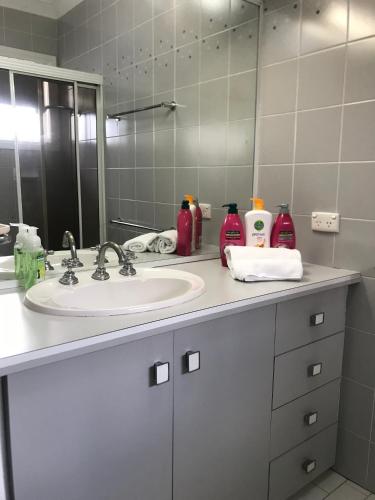 Townsville Wistaria Spacious Home - Sunshine Coast Guide 2