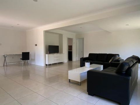 Townsville Wistaria Spacious Home - Sunshine Coast Guide 4