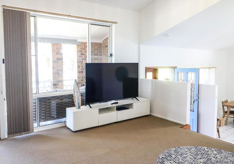 Oceanview BeachHouse - Sunshine Coast Guide 6