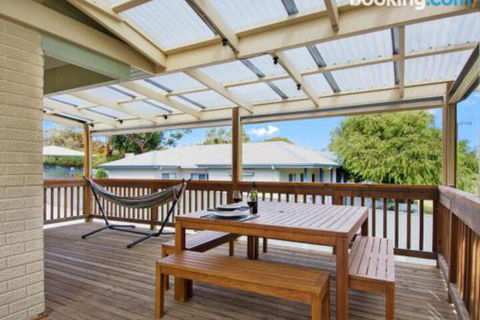 EdAn Beachhouse 21 Laronde - Sunshine Coast Guide 0
