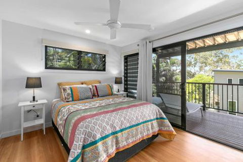 Tramican Street House - Sunshine Coast Guide 0