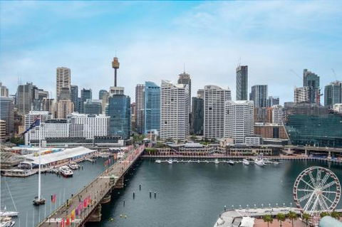 DREAM HARBOUR VIEW 2 BRM / GYM POOL & PARKING - Sunshine Coast Guide 2