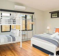 Surf Mist - Sunshine Coast Guide