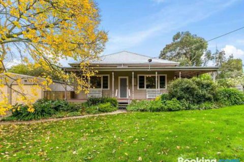 Elm Cottage - Sunshine Coast Guide 5