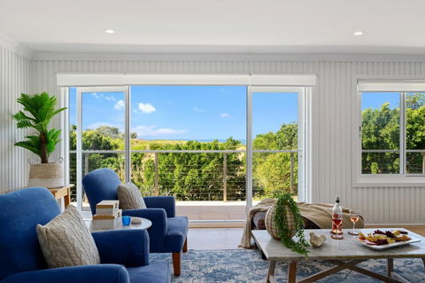 Zephyr On Sapphire - Sunshine Coast Guide 6