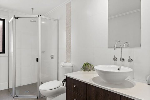 Shawhaven - Sunshine Coast Guide 3