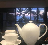 Townsville Strand Lighthouse Apartment 3 - Sunshine Coast Guide