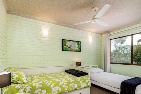 Air Conditioned Unit Stones Throw To The Waterfront - Sunshine Coast Guide 4