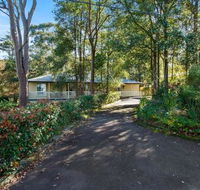 Hilldo Lovely Mountainside Accommodation - Sunshine Coast Guide