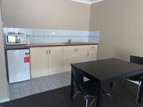 Grandis 35 - Sunshine Coast Guide 5