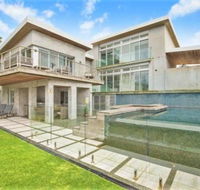 Beachfront Location 28 Mitchell Pde - Sunshine Coast Guide