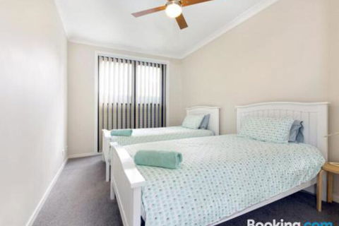 SURF BEACH DREAMS Kiama & Surrounds 4pm Check Out Sundays - Sunshine Coast Guide 4