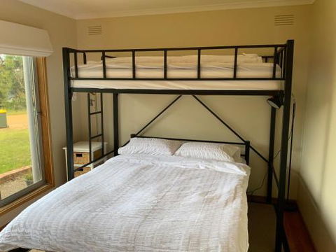 Anglesea Holiday House - Sunshine Coast Guide 2