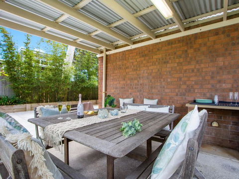 Take A Break Callala Beach - Sunshine Coast Guide 2