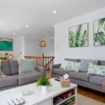 Take A Break Callala Beach - Sunshine Coast Guide 0