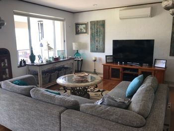 Ocean House At Mollymook - Sunshine Coast Guide 1