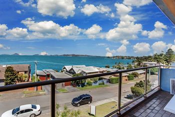 Triview Unit 10 1 Mitchell Street - Sunshine Coast Guide 0