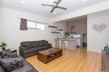 Serenity - Sunshine Coast Guide 6