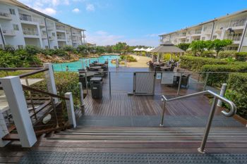 Resort Apartment On Salt Beach 6318 - Sunshine Coast Guide 6