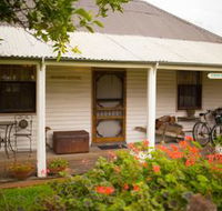 Davidsons Cottage - Sunshine Coast Guide