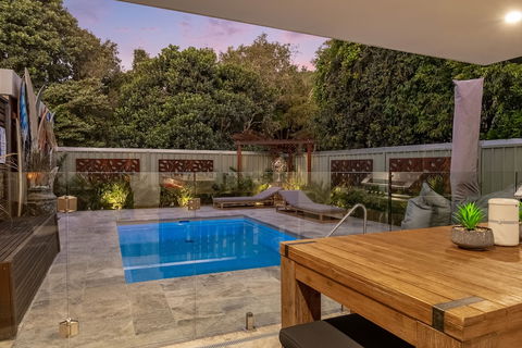 A PERFECT STAY - Byron Sunrise - Sunshine Coast Guide 4