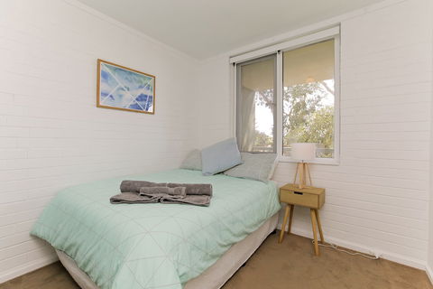 Seabreeze - Sunshine Coast Guide 3