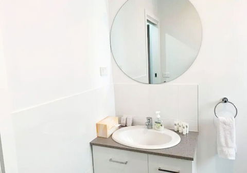 Brand New Home - 10min To Beach & Torquay - Sunshine Coast Guide 5