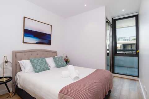 Apartment Darling Harbour - Hay Street - Sunshine Coast Guide 6
