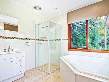 Garden Of Eden - Sunshine Coast Guide 2