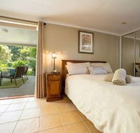 belle la vie B  B - Sunshine Coast Guide