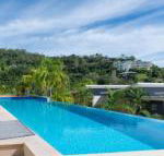 Azure Seas Executive Airlie Beach - Sunshine Coast Guide