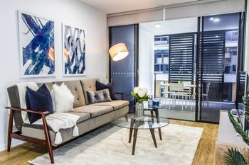 Vibrant City Pad - Sunshine Coast Guide 0