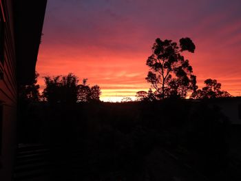 Misty Range - Sunshine Coast Guide 1