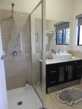 Misty Range - Sunshine Coast Guide 6